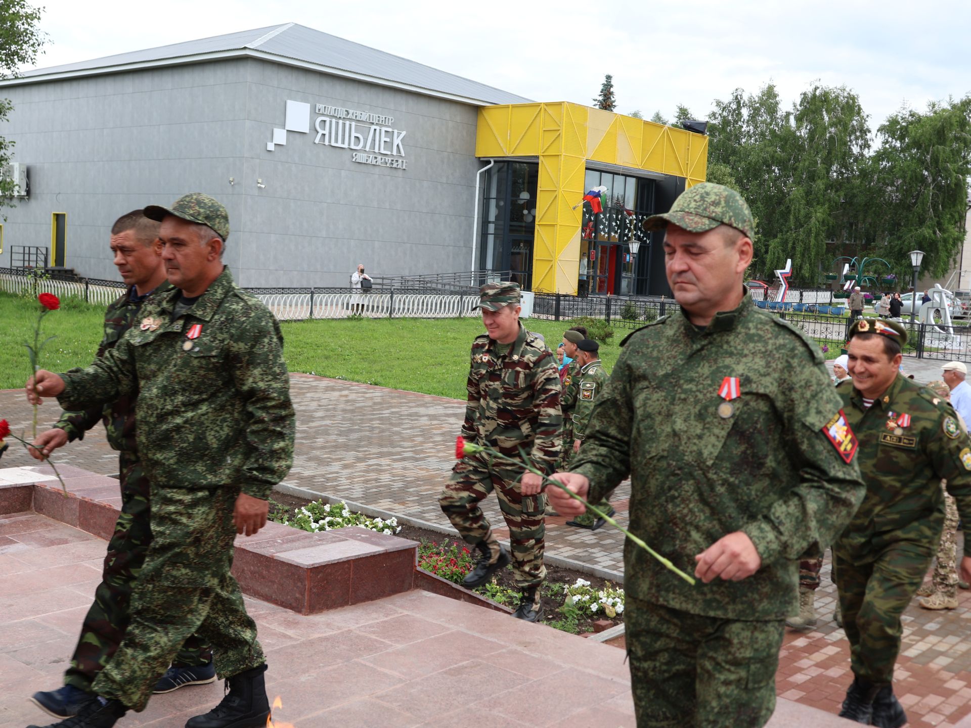 Сезнең язмыш — илебез тарихы: Сугышчан хәрәкәтләр ветераннары көненнән безнең фоторепортаж