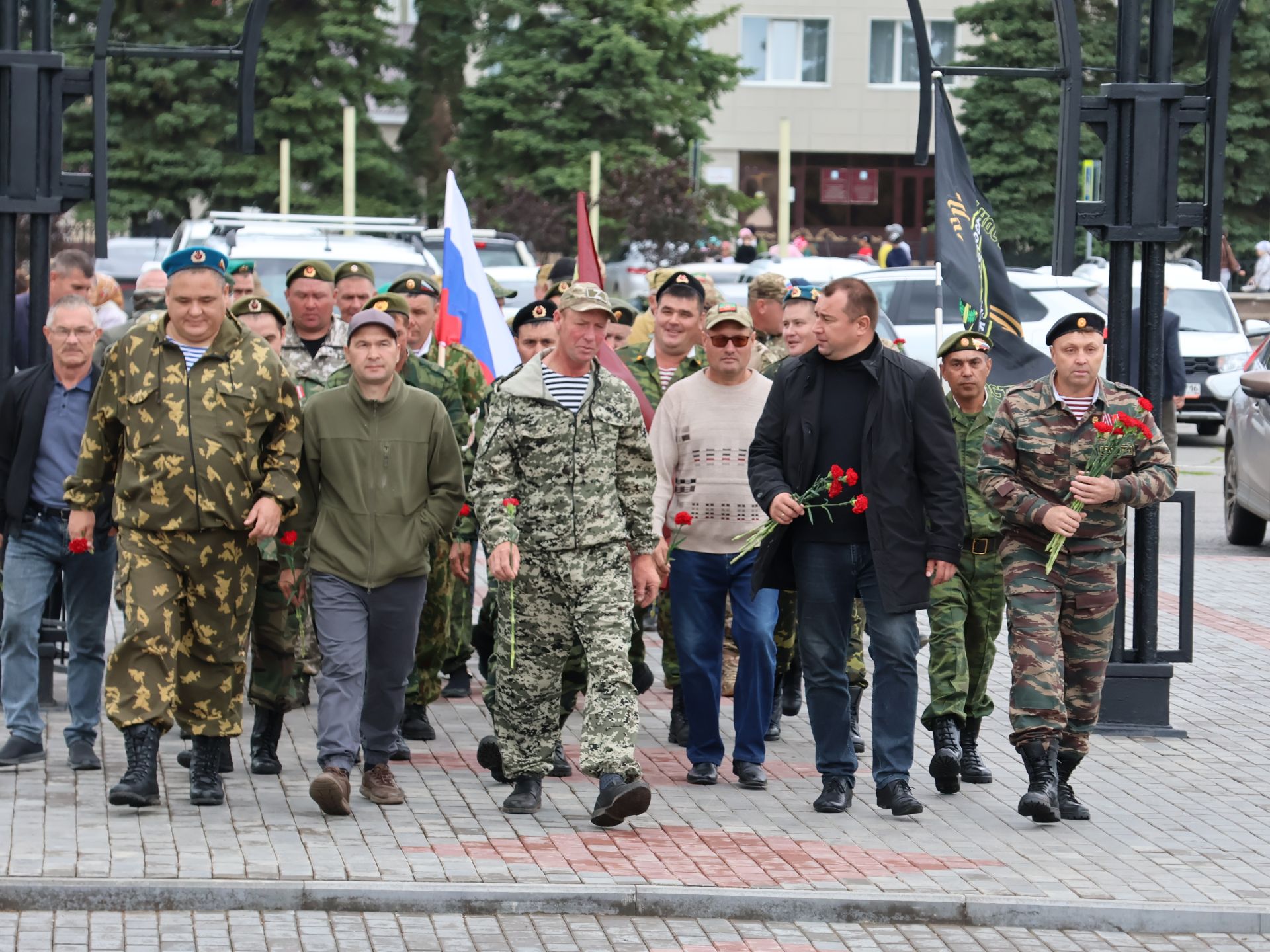 Сезнең язмыш — илебез тарихы: Сугышчан хәрәкәтләр ветераннары көненнән безнең фоторепортаж
