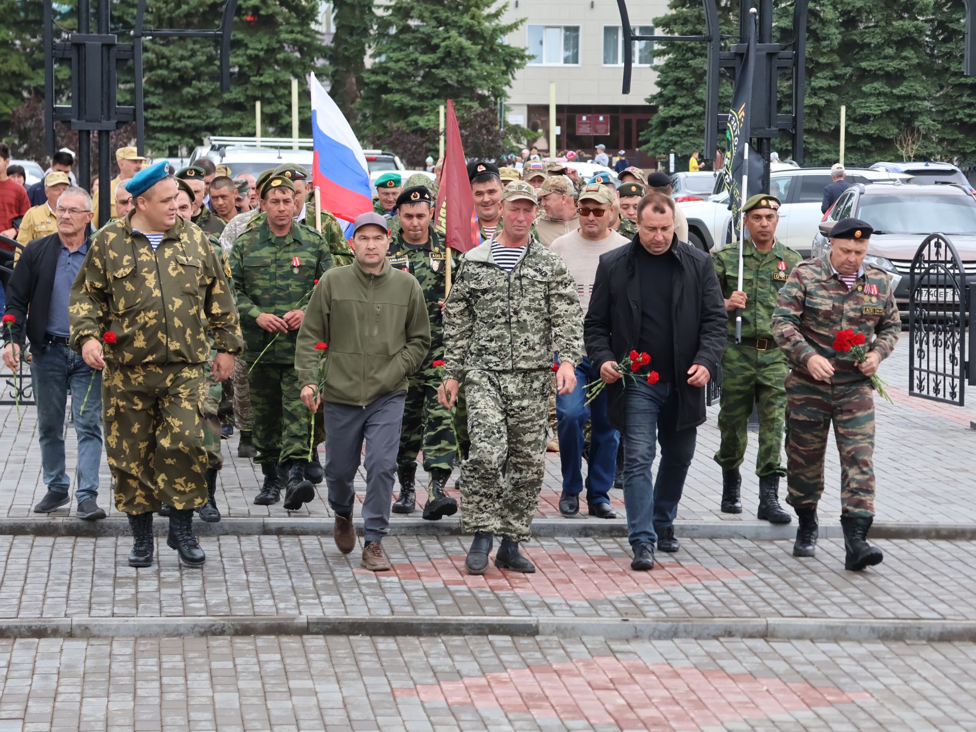 Сезнең язмыш — илебез тарихы: Сугышчан хәрәкәтләр ветераннары көненнән безнең фоторепортаж