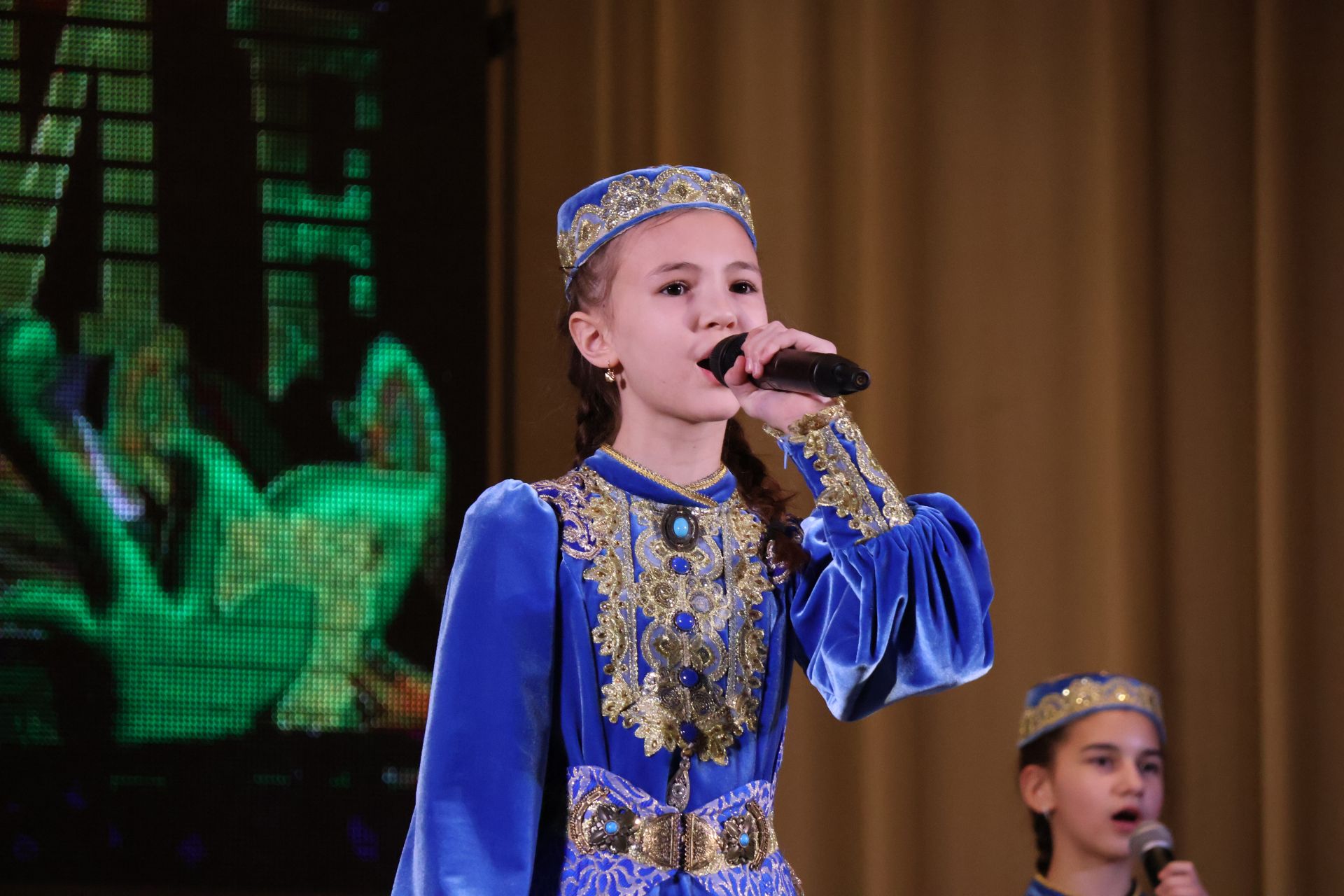 Актаныш күгендә яңа йолдызлар: "Йолдызлык-2026" эстрада фестивале Гала-концертыннан безнең репортаж