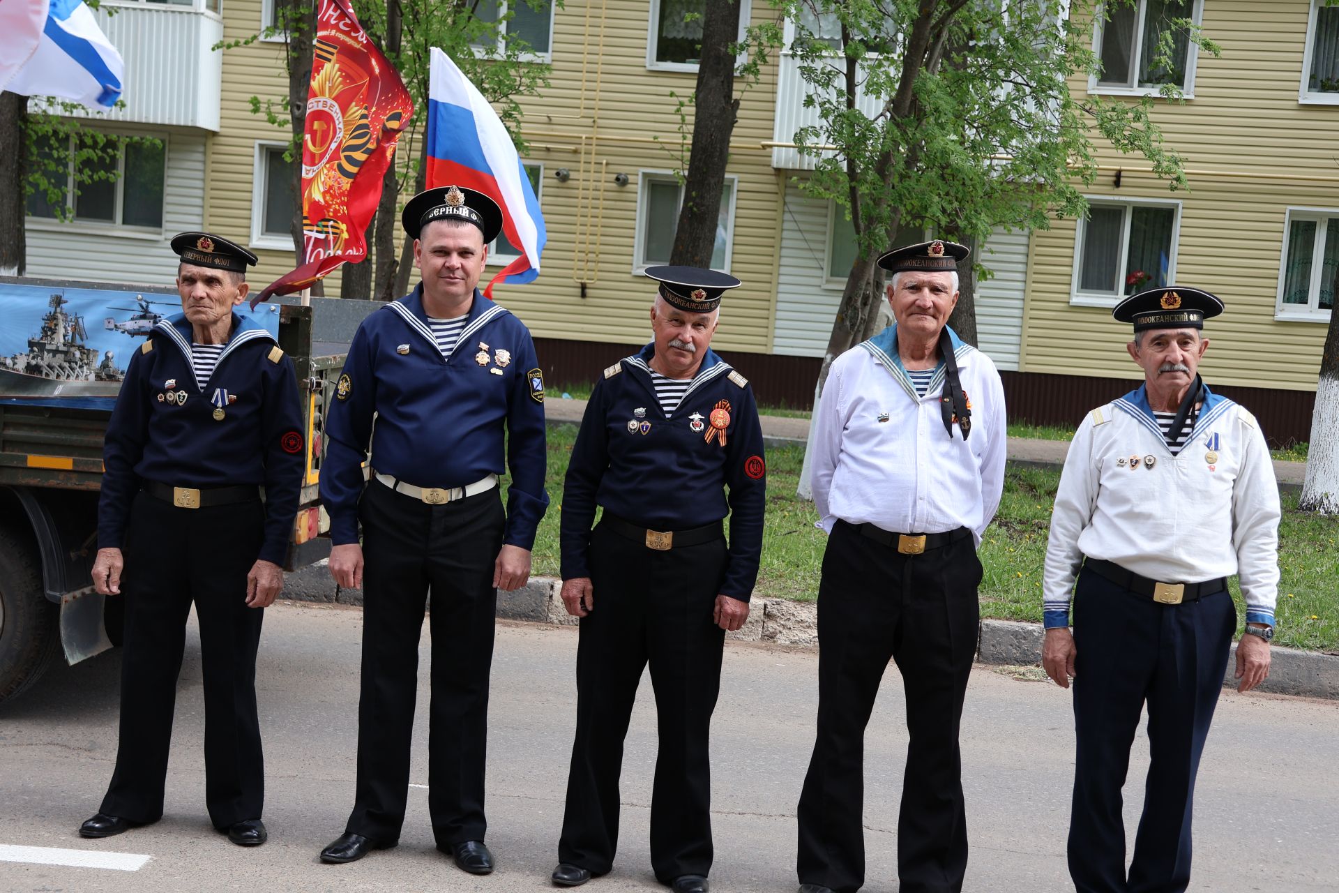 Актанышта Бөек Җиңү бәйрәменнән безнең фоторепортаж