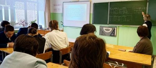 Интеграль дәрестә: Такталачык мәктәбендә табигать фәннәрен кызыклы итеп өйрәнәләр