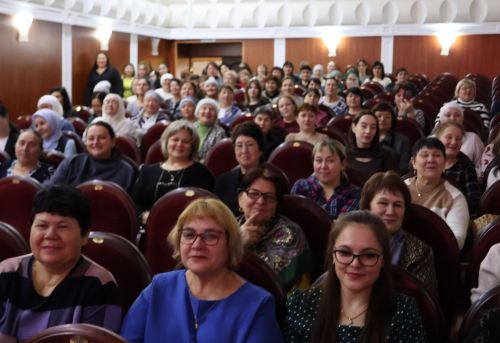 Актаныш районында Әниләр көне: Мәхәббәт һәм хөрмәт бәйрәме