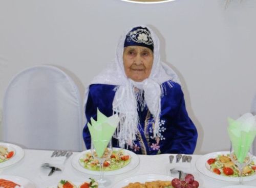 Актаныш- гасыр яшьтәшләре төбәге: Нәкыя Гыйбадуллинага 100 яшь!
