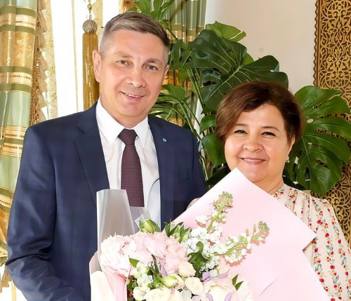 Актаныш муниципаль районы башлыгы Ленар Зарипов Гаилә, мәхәббәт һәм тугрылык көне белән котлады
