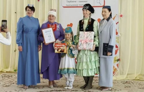 Бикмөхәммәтовлар гаиләсе – «Гаилә хәзинәләре» фестиваленең Гран-при иясе!