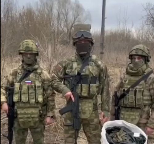 СВОдан рәхмәт сүзе: Әтәс өлкәннәре фронттагы якташларны 24 маскировка челтәре белән сөендерде