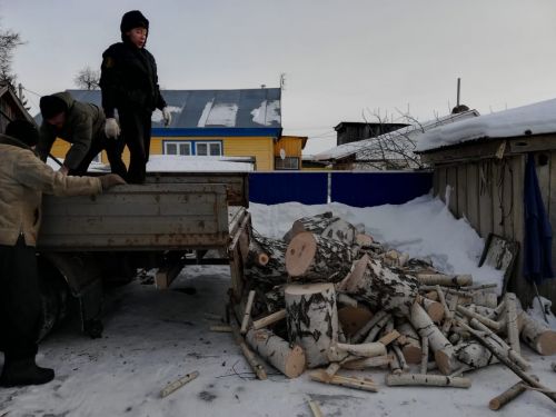 Актаныш, Татар Суыксуы, Казкәй, Тыңламастан мобилизацияләнүчеләрнең гаиләләренә утын илтү оештырылды