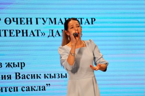 «Ак күгәрчен» хәйрия концертыннан кергән акчалар авыр яралыларга медикаментлар алу өчен тотылачак (фотолар, видео)