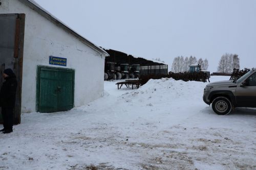 Бүген «Таң» хуҗалыгының эшчәнлегенә багышланган киңәшмә узды