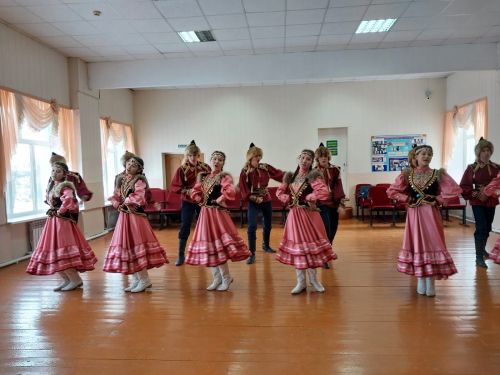 Районыбызның мәктәп һәм балалар бакчалары йолдызчыкларын «Йолдызлык»ка сайлыйлар (фотолар)