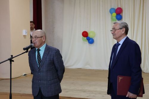 Актанышка Татарстан һәм Башкортстаннан Наил Мөхәммәтҗанов исемендәге шахмат ярышына 160 бала килде (фото һәм видео)