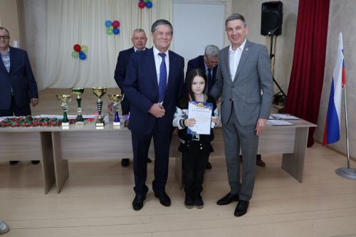 Наил Мөхәммәтҗанов истәлегенә оештырылган шахмат ярышында Актанышның ике командасы беренче урынны яулады (фоторепортаж)