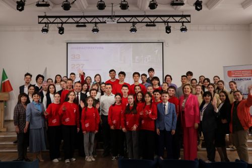 Актанышка «Алдынгылар хәрәкәте»нең Татарстан бүлекчәсе җитәкчесе Тимур Сөләйманов килде (фотолар)