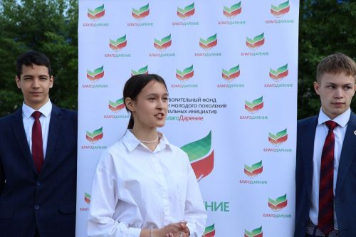 Актанышка «Алдынгылар хәрәкәте»нең Татарстан бүлекчәсе җитәкчесе Тимур Сөләйманов килде (фотолар)