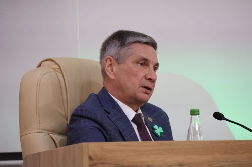 Актанышка «Алдынгылар хәрәкәте»нең Татарстан бүлекчәсе җитәкчесе Тимур Сөләйманов килде (фотолар)
