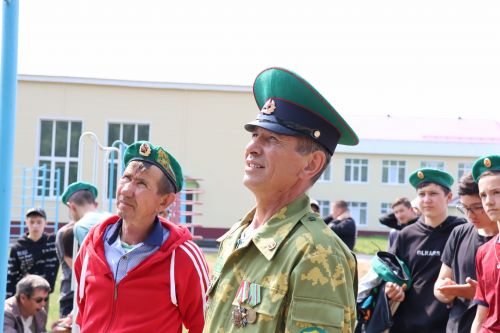 Чик сакчысы Илшат Измайлов кубогына район укучылары многоборьеда көчләрен сыный (фото һәм видео)