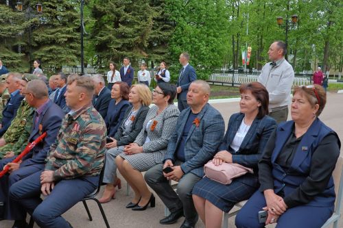 Махсус хәрби операциядә һәлак булган якташыбыз Раил Надриев- батырлык һәм горурлык үрнәге (фото һәм видео)