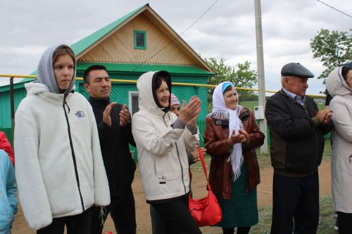 Югары Гәрәй авылында Бөек Ватан сугышы ветераннары истәлегенә һәйкәл-обелиск ачылды (фоторепортаж)