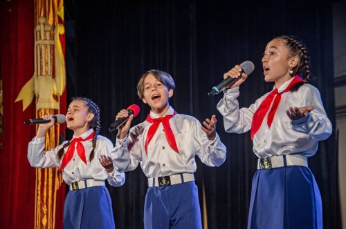 «Йолдызлык» командасы Севастопольдә мәдәният үсешенә керткән өлеше өчен бүләкләнгән