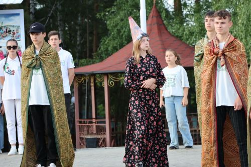 Дастаннар елына багышланган агым тантаналы төстә ябылды(+фоторепортаж)