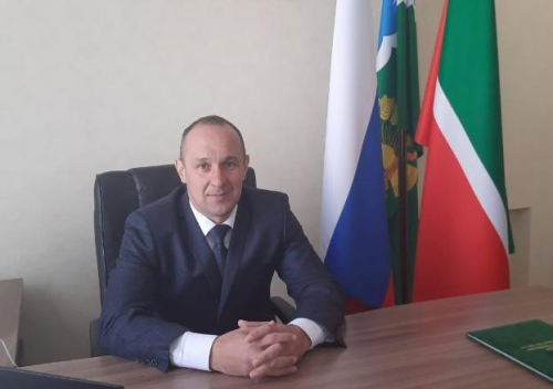 Футбол чемпионатында бергәләп җиңдек