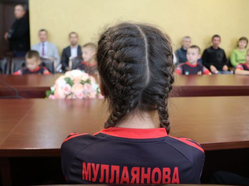 Ленар Зарипов укуда һәм спортта зур уңышларга ирешкән Актаныш укучыларын котлады