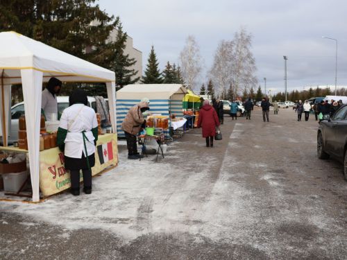 Актаныштагы көзге ярминкәләрне башка шәһәр-район сәүдәгәрләре дә көтеп ала