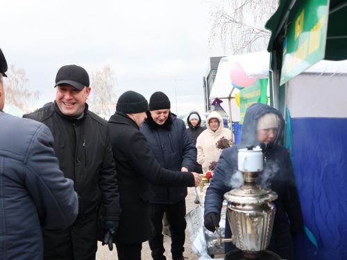 Актаныш мәктәпләре һәм балалар бакчалары Халыклар бердәмлеге көне ярминкәсендә