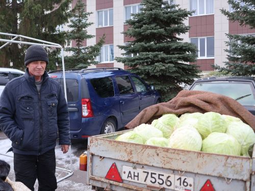 Актаныштагы көзге ярминкәләрне башка шәһәр-район сәүдәгәрләре дә көтеп ала