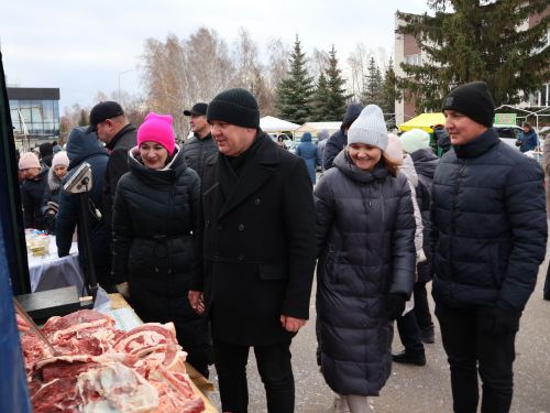 Актанышта Халыклар бердәмлеге көненә багышланган бәйрәм ярминкәсе уза