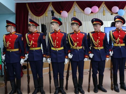 Хәсән Заманов исемендәге кадет мәктәбе «БлагоДарение» фонды белән төбәкара көрәш ярышы оештырды (фотолар)