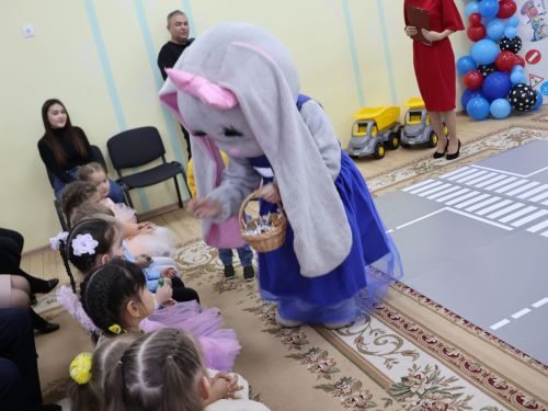 Бөтен гаилә белән юл буйлап!