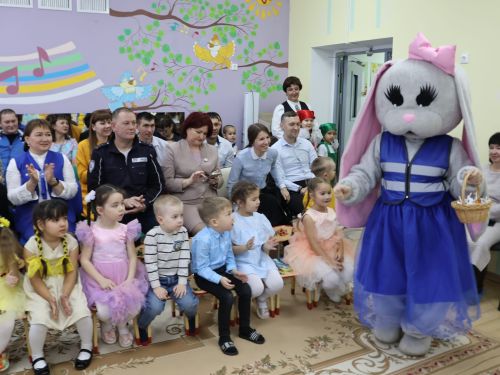 Бөтен гаилә белән юл буйлап!
