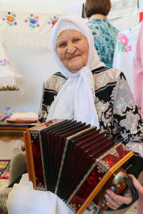 Бу закон кабул ителсә, Актанышның 7550 кешесе туган көннәренә унөченче пенсия алачак