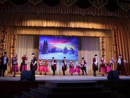 Кичә- Актанышта, иртәгә- Казанда: «Агыйдел» Дәүләт җыр һәм бию ансамбле еллык иҗат концерты белән чыгыш ясый