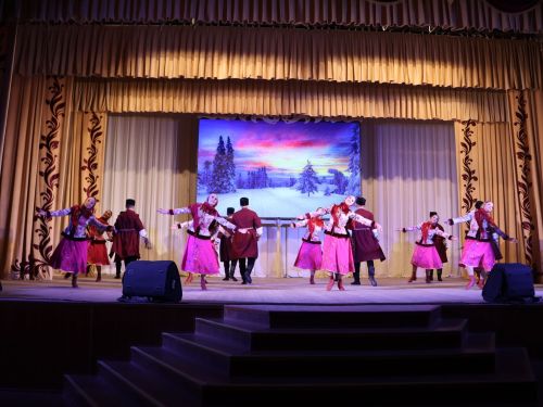 Кичә- Актанышта, иртәгә- Казанда: «Агыйдел» Дәүләт җыр һәм бию ансамбле еллык иҗат концерты белән чыгыш ясый