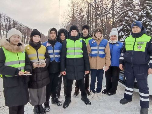 Актанышның 1нче мәктәбенең «Светофор» отряды «Җәяүле!» акциясендә катнашты