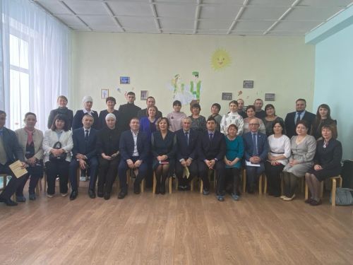 География укытучылары Чуракай авылы мәктәбендә җыелып киңәшләште