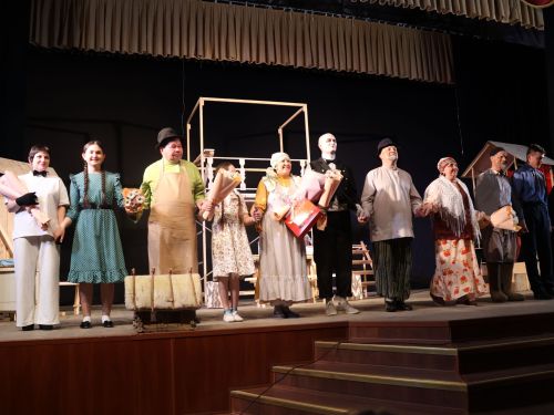 Әлдермештән Әлмәндәр безнең арада- Легендар спектакльне Богады халык театры кабат сәхнәгә кайтарды