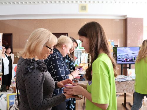 «Тату сыйныф серләре-2024» конкурсының республикакүләм җиңүчеләрен Кара диңгез буена ял юлламасы көтә