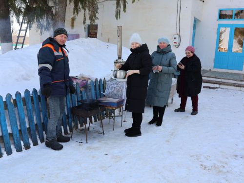 Татар Ямалысы авылы сайлаучыларын коймак пешереп каршы алдылар