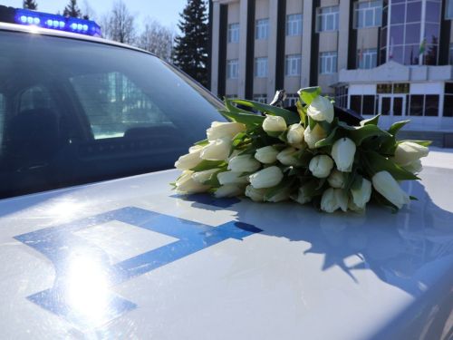 ЮХИДИ хезмәткәрләре районыбызның автоледиларын бәйрәм белән котлады