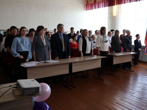 Туган тел аенда: Бүген Яңа Әлем мәктәбендә Габдулла Тукай исемендәге фәнни-гамәли укулар уза