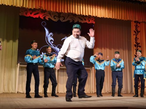 Район үзешчән сәнгать коллективлары смотрының Гран-приена Пучы мәдәният йорты коллективы лаек булды (фотолар)