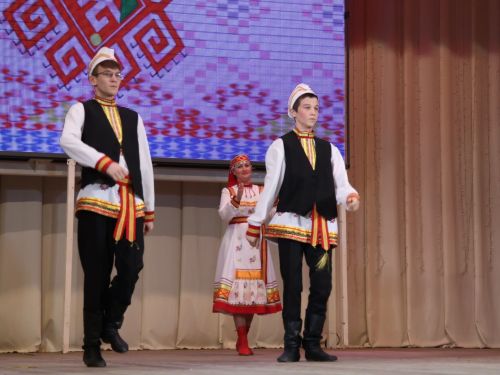 Район үзешчән сәнгать коллективлары смотрының Гран-приена Пучы мәдәният йорты коллективы лаек булды (фотолар)