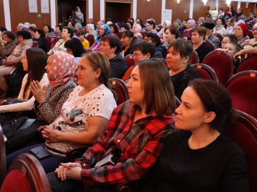 Район үзешчән сәнгать коллективлары смотрының Гран-приена Пучы мәдәният йорты коллективы лаек булды (фотолар)