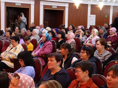 Район үзешчән сәнгать коллективлары смотрының Гран-приена Пучы мәдәният йорты коллективы лаек булды (фотолар)