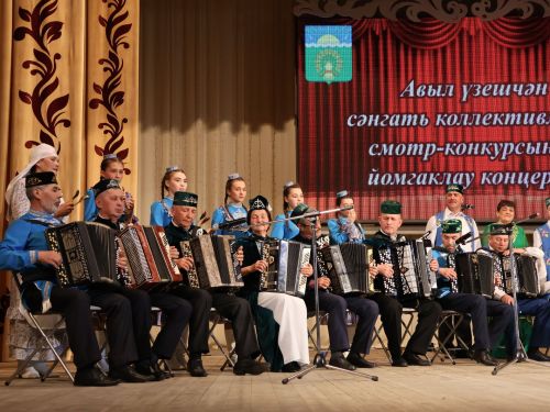 Район үзешчән сәнгать коллективлары смотрының Гран-приена Пучы мәдәният йорты коллективы лаек булды (фотолар)