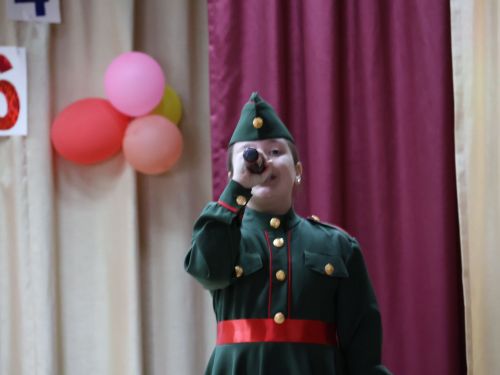 Бөек Җиңүнең 79 еллыгын каршылап: Чуракай мәктәбе коллективы патриотик чара уздырды